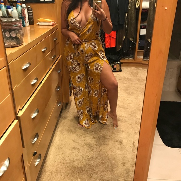 LAST ONELegs for Daze Jumpsuit - Picture 6 of 8